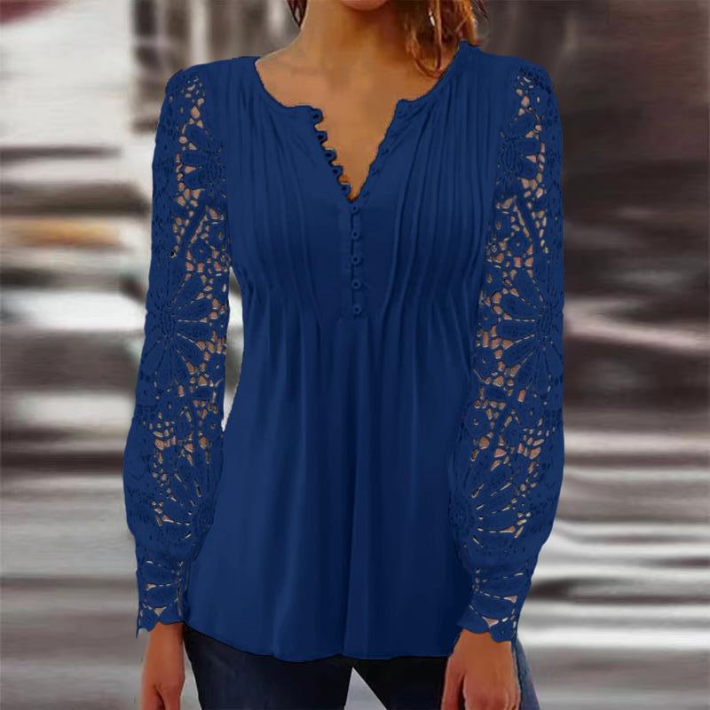 🎁 [Időben korlátozott ajánlat] [S-5XL] 🔥 Stílusos csipke felső prémium selyemhatású anyagból és elegáns V-nyakkal, kivágott csipke részletekkel.