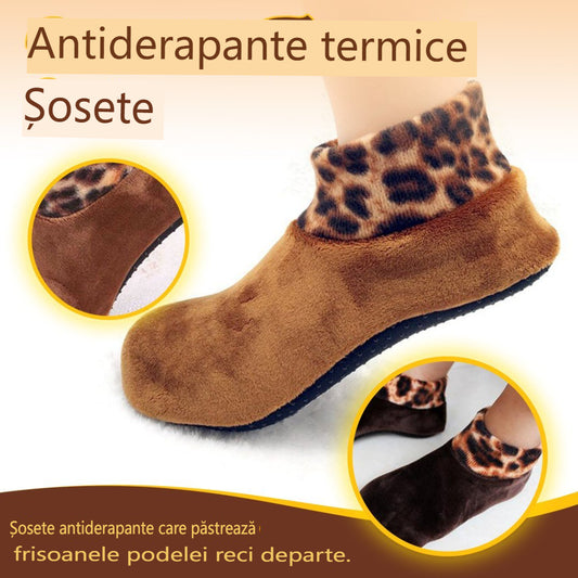 🧦【Vásároljon 4 párat, kap 4 párat ingyenesen】Thermikus csúszásmentes zokni beltéri használatra