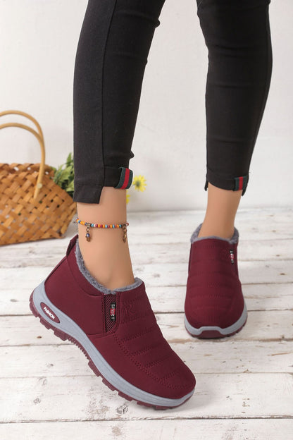 🔥【35-48】Unisex téli csizma plüss béléssel - meleg, kényelmes és csúszásmentes hideg időjárásra